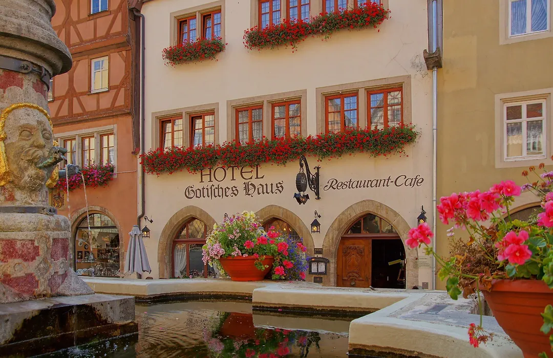 Historik Hotel Gotisches Haus garni-1
